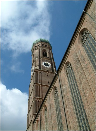 frauenkirche2.jpg